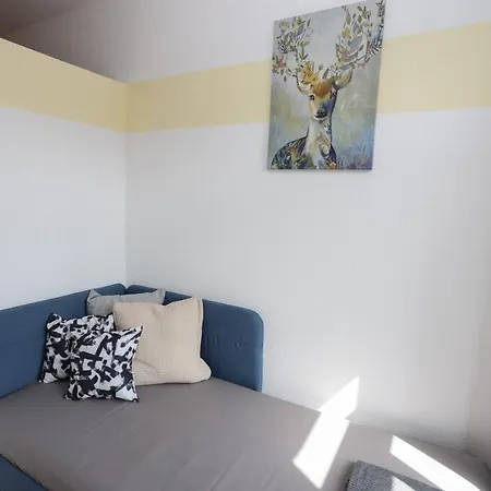 Fullhouse - - M45 Apartmán *