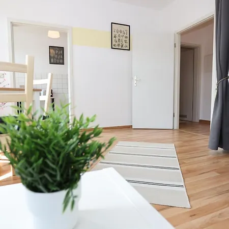 Fullhouse - - M45 Apartmán Chemnitz (Saská Kamenice)