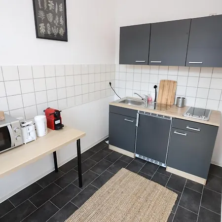 Apartment Fullhouse - - M45