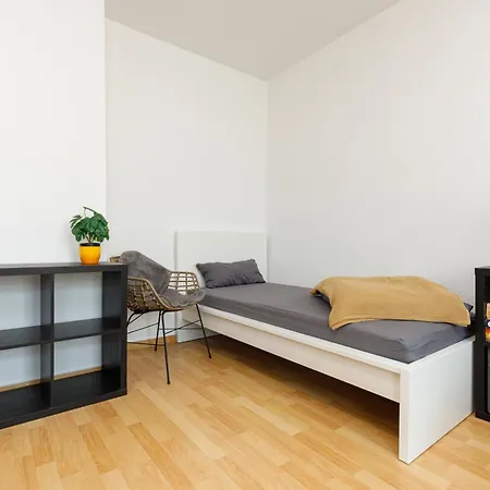 Fullhouse - - M45 Chemnitz (Saská Kamenice)