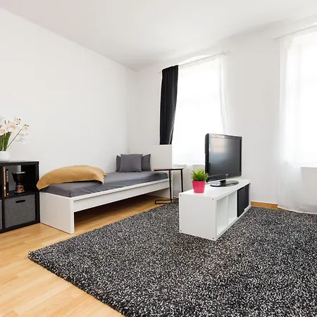 Apartamento Fullhouse - - M45 *